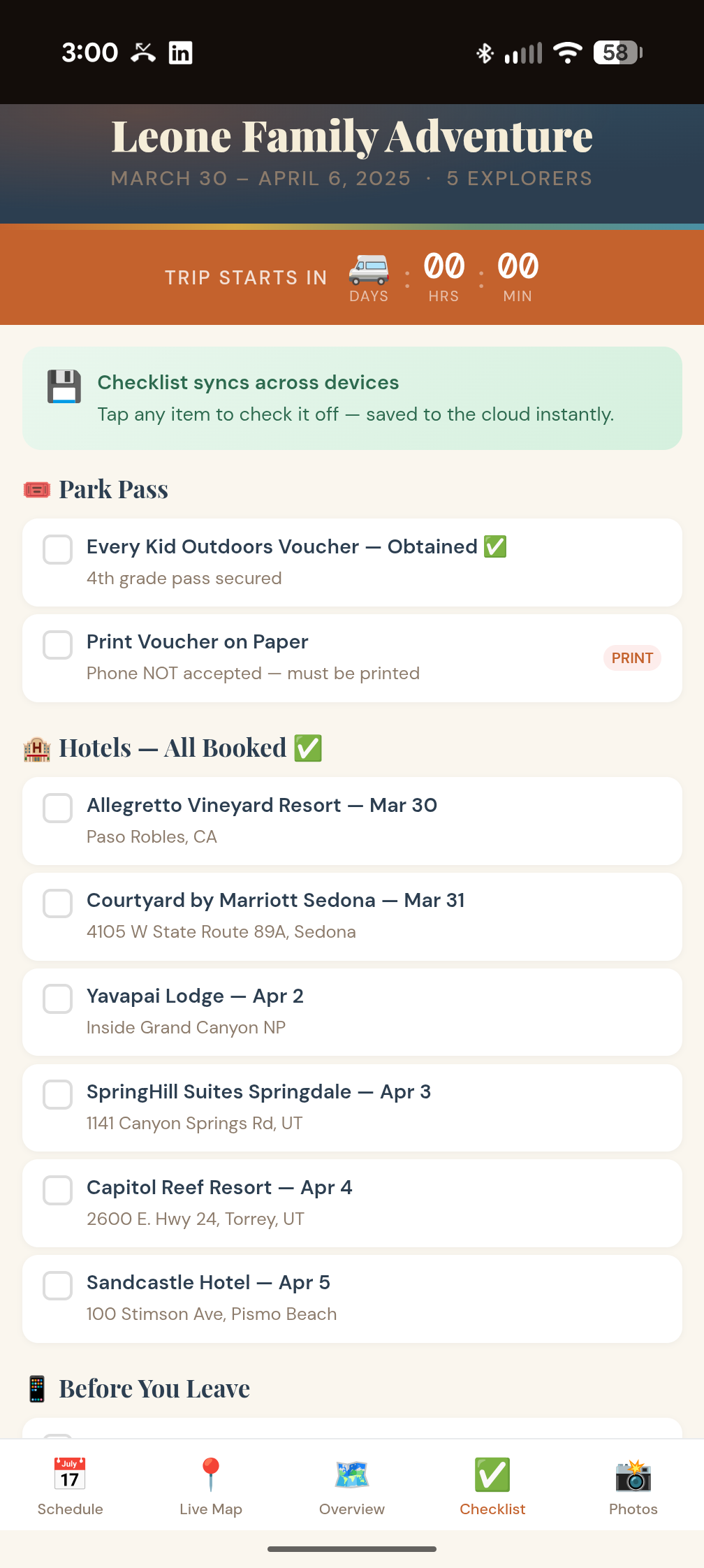 Roadtrip Checklist view with park pass, hotel reservations, and pre-departure tasks.